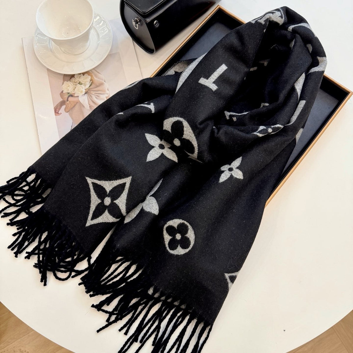 Louis Vuitton Knotted-Fringe Monogram Scarf - 65 x 180 cm